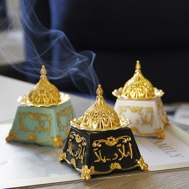 New desktop decorative resin incense burner golden metal combination incense burner, classical European retro aroma diffuser