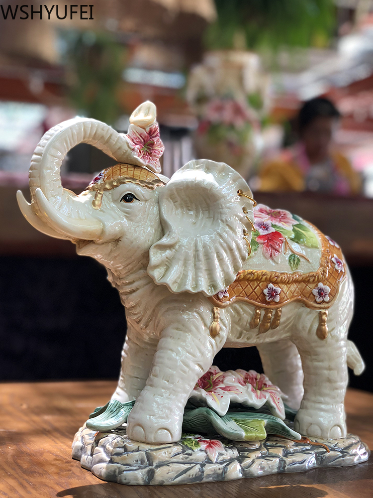 WSHYUFEI Creativity Elephant ceramics Decoration Lucky Fortune Home Animal Figurines ornaments Livingroom Office Desktop Crafts